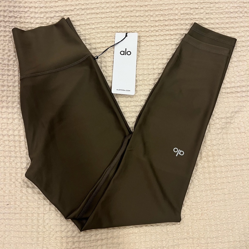 ALO Yoga Size Médium Espresso Color 7/8 High-Waist Airlift Legging